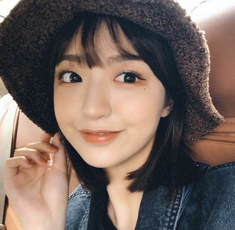 李雅容的第一张照片--贵港相亲服务中心