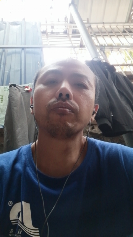 平的第一张照片--贵港相亲服务中心