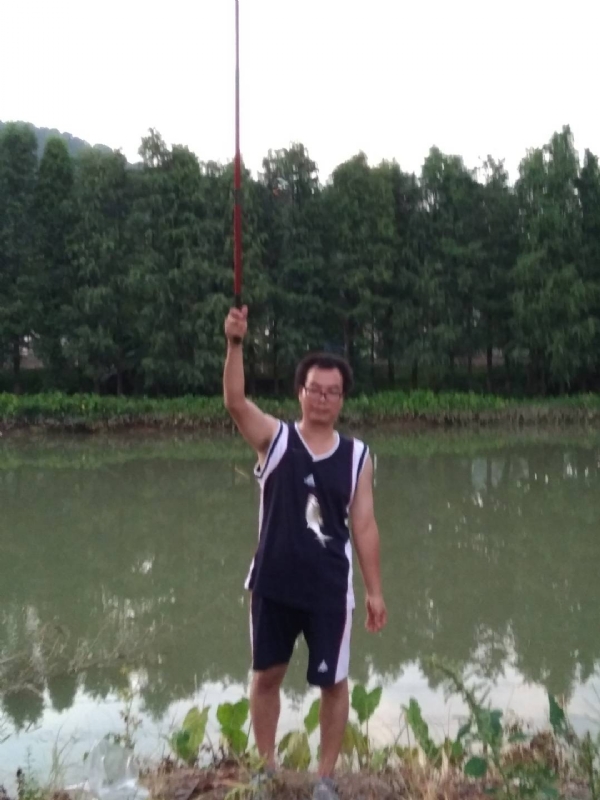 平凡人生的第一张照片--贵港相亲服务中心