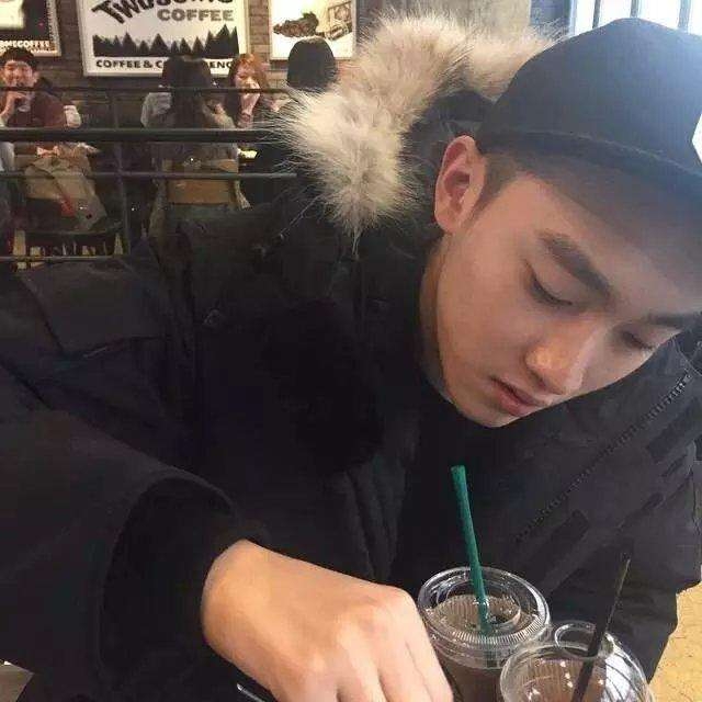 没刺的仙人球的第一张照片--贵港相亲服务中心