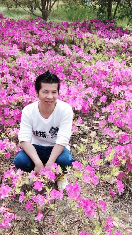 云淡风轻的第一张照片--贵港相亲服务中心