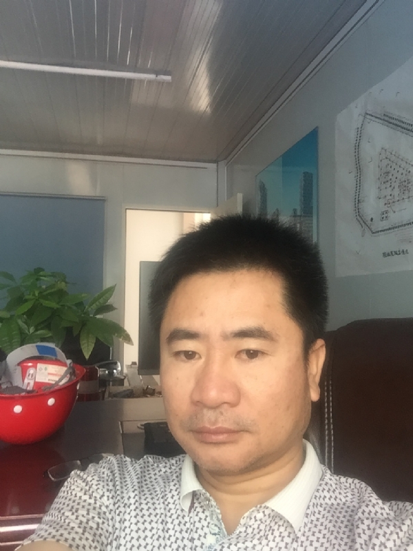 一步之遥的第一张照片--贵港相亲服务中心