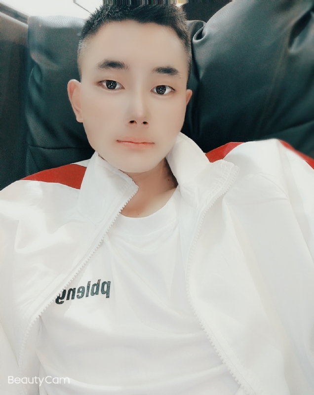 平凡的世界的第一张照片--贵港相亲服务中心