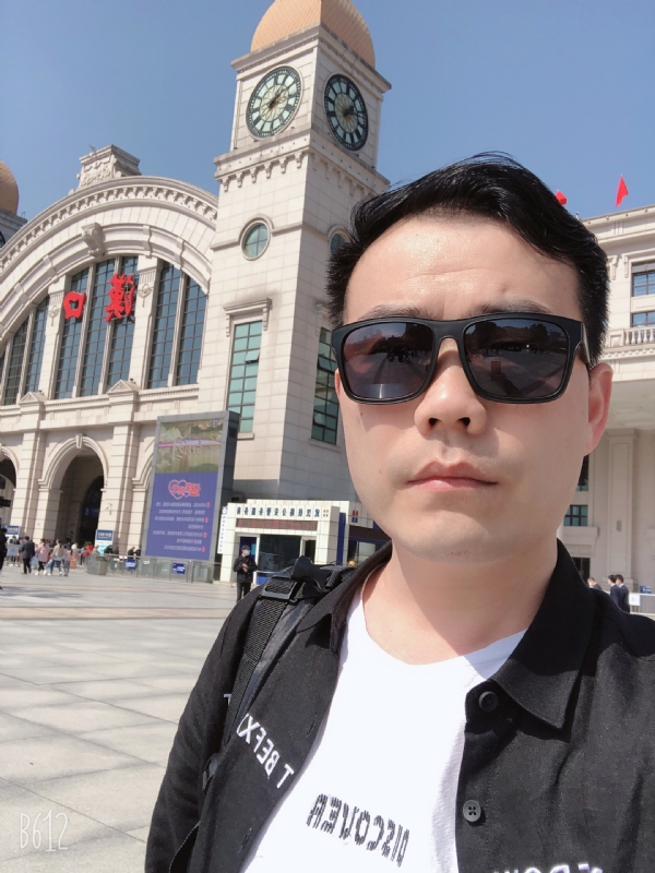 楚河畔的第一张照片--贵港相亲服务中心