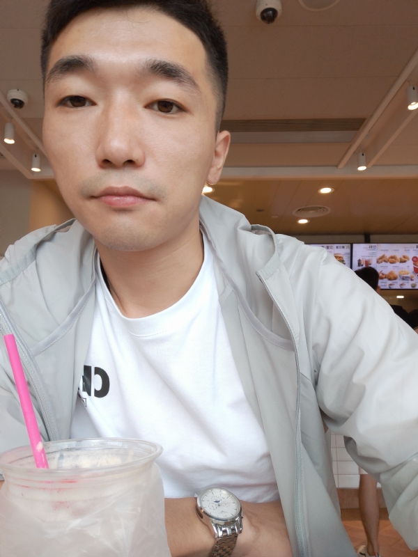 须臾数年的第四张照片--贵港相亲服务中心