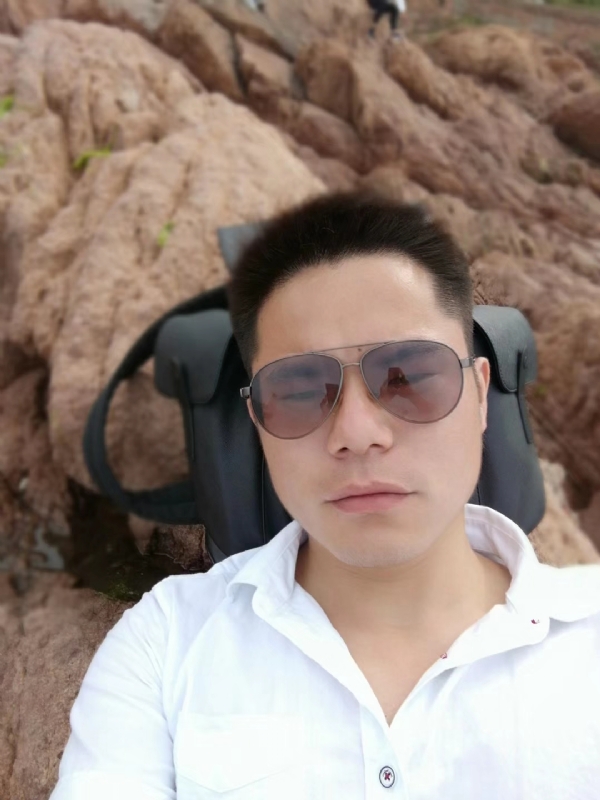 易听的第二张照片--贵港相亲服务中心