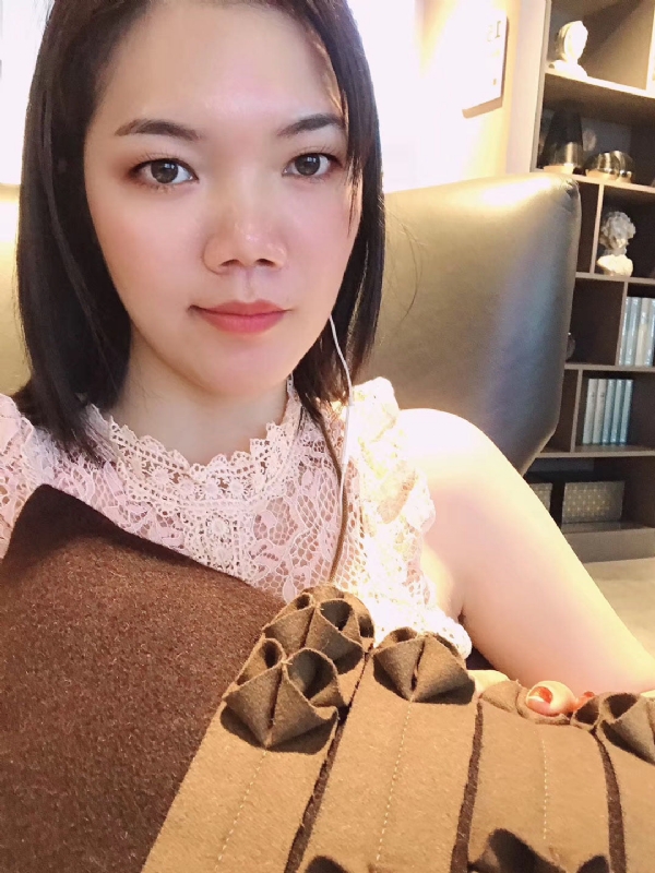 92年kiki的第一张照片--贵港相亲服务中心