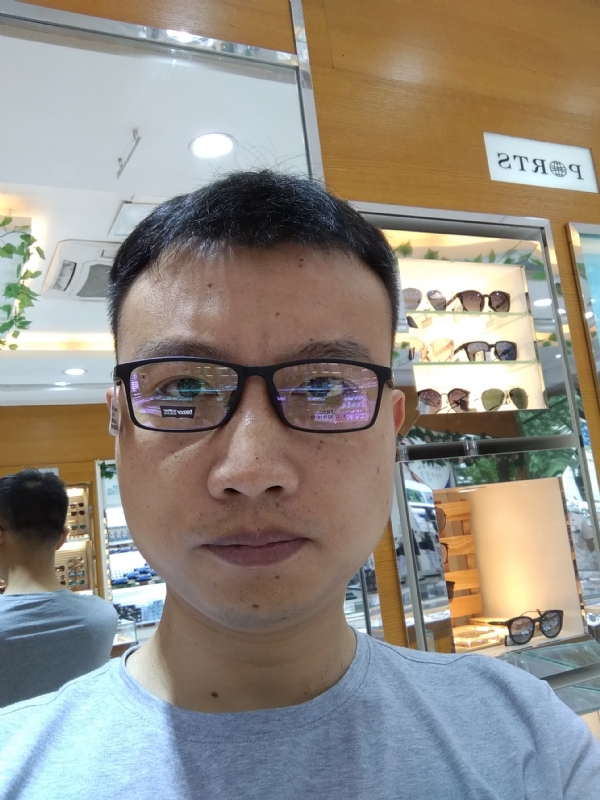 冰羽蓝的第一张照片--贵港相亲服务中心