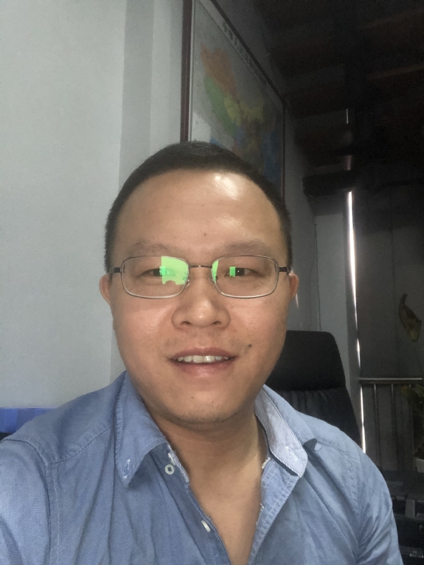 小吴的第一张照片--贵港相亲服务中心