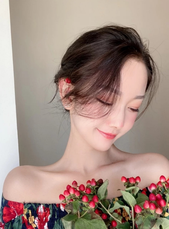 小诗vanessa的第二张照片--贵港相亲服务中心