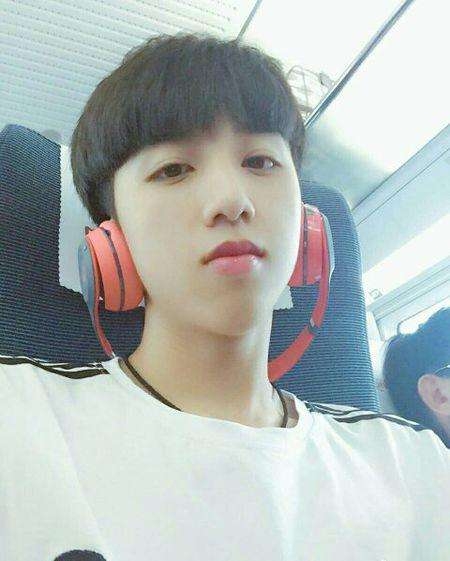 被爱伤了身的第一张照片--贵港相亲服务中心