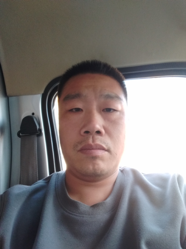 找到可爱的你的第一张照片--贵港相亲服务中心