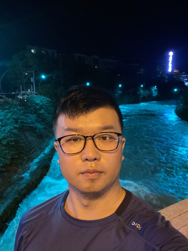 你在哪里的第二张照片--贵港相亲服务中心