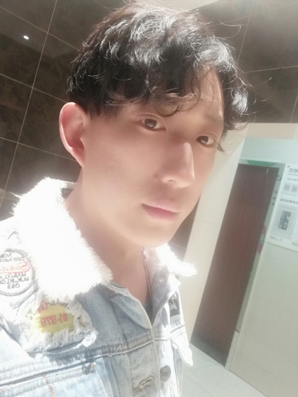 鲸落ii的第二张照片--贵港相亲服务中心