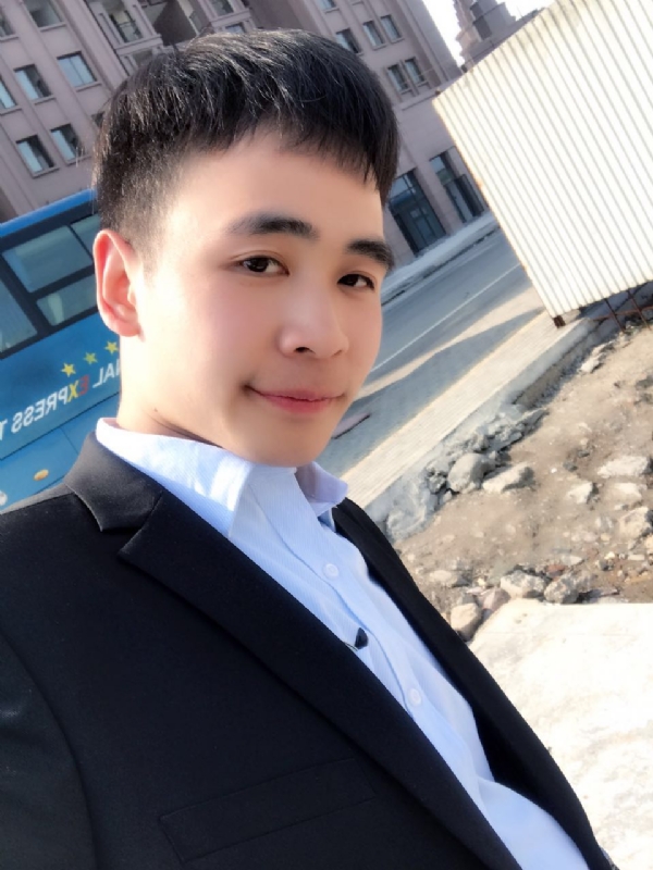 流浪者的第一张照片--贵港相亲服务中心