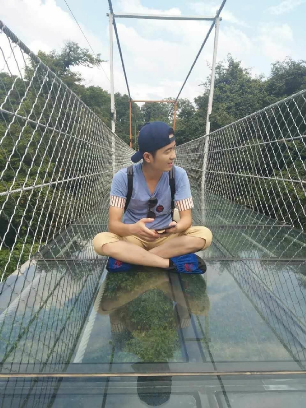 李青的第一张照片--贵港相亲服务中心