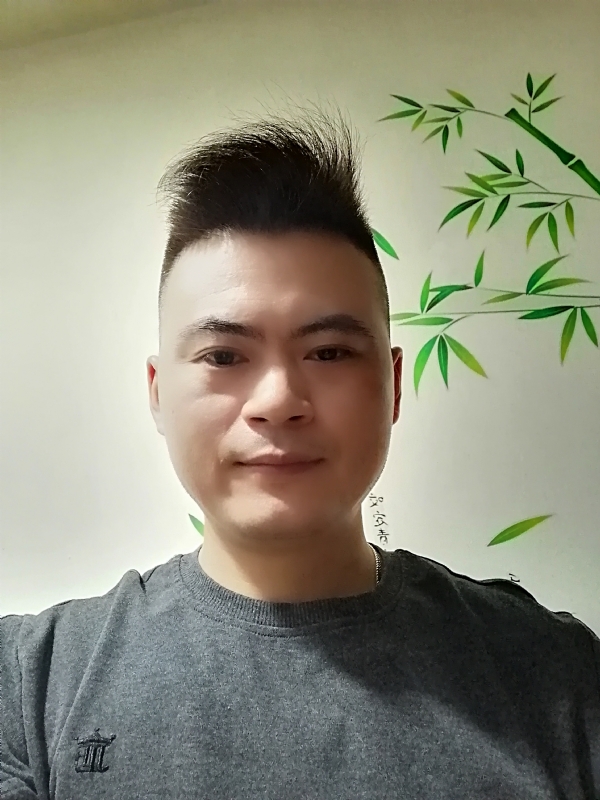 阿旭的第一张照片--贵港相亲服务中心