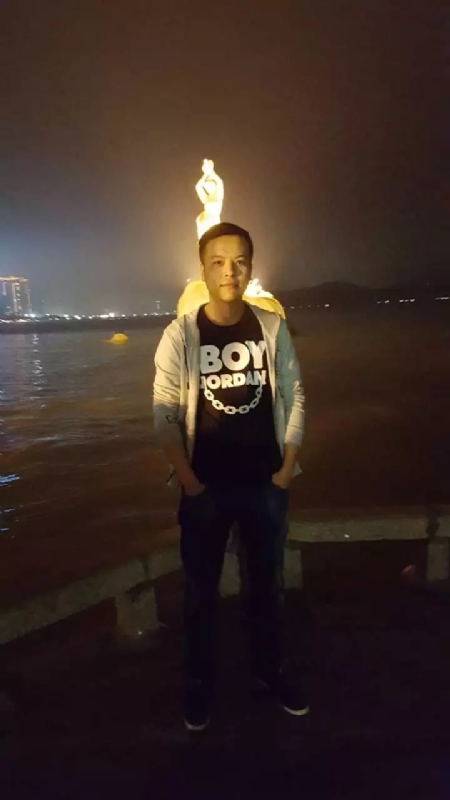 清风徐来。的第一张照片--贵港相亲服务中心