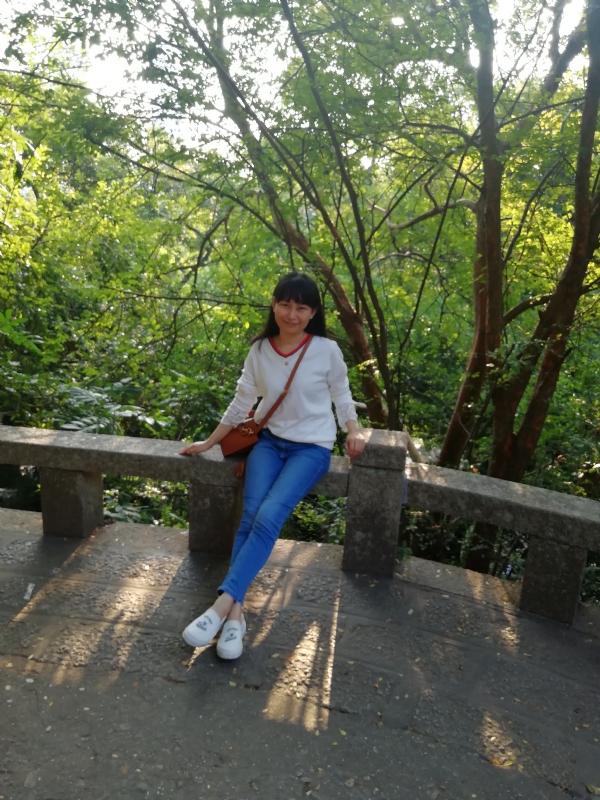 夏陌的第一张照片--贵港相亲服务中心