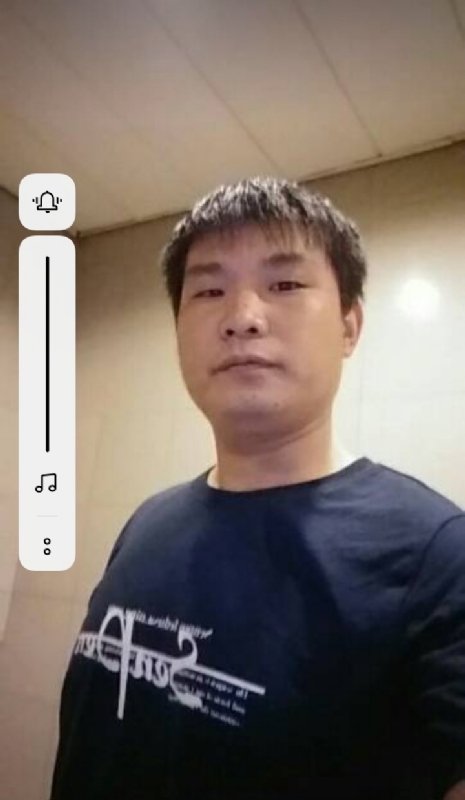 等着幸福来敲门的第一张照片--贵港相亲服务中心