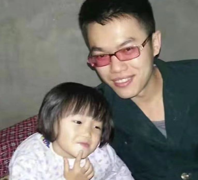 咖啡泡茶的第一张照片--贵港相亲服务中心