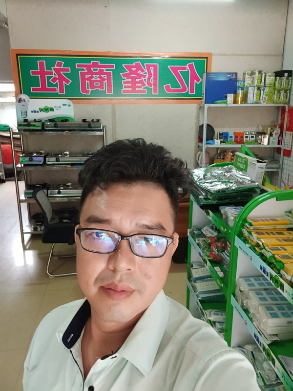 亿隆的第二张照片--贵港相亲服务中心