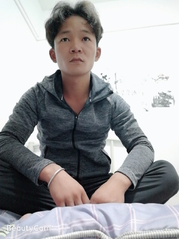 东浩学长的第一张照片--贵港相亲服务中心