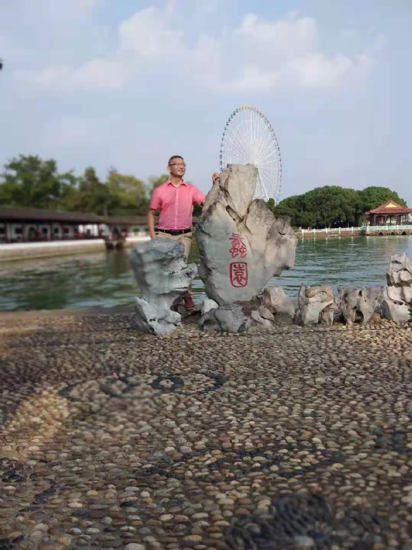 单翼天使的第一张照片--贵港相亲服务中心