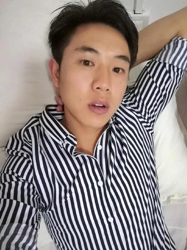 小雷的第二张照片--贵港相亲服务中心