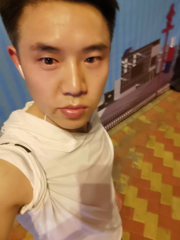 雷子的第一张照片--贵港相亲服务中心