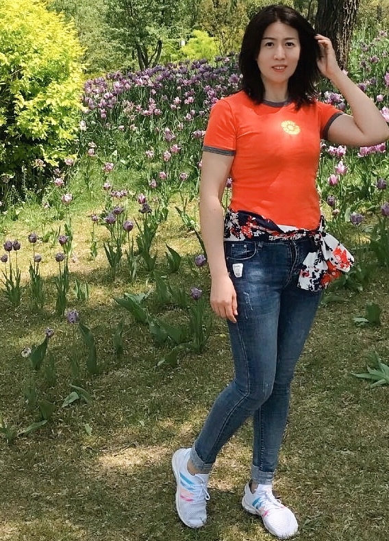 华的第一张照片--贵港相亲服务中心