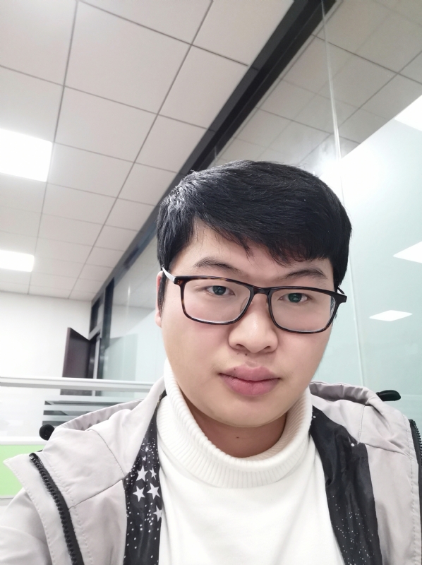 乀漓洛的第一张照片--贵港相亲服务中心