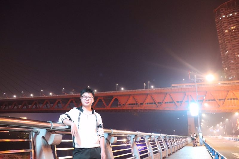 乀漓洛的第二张照片--贵港相亲服务中心