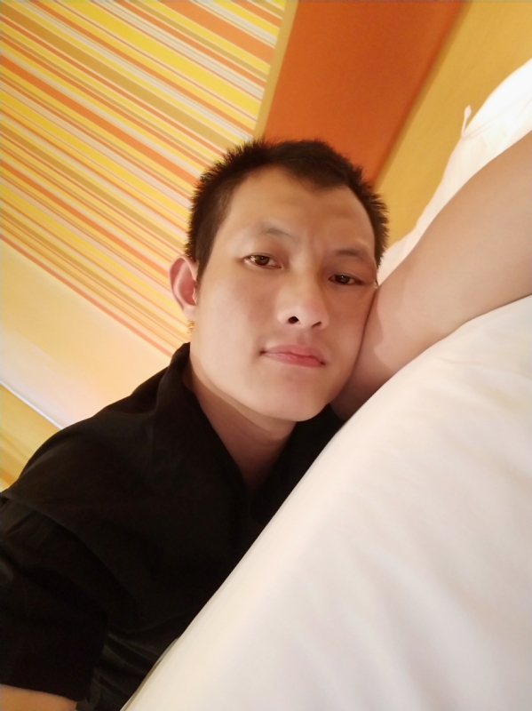 梦想的第一张照片--贵港相亲服务中心