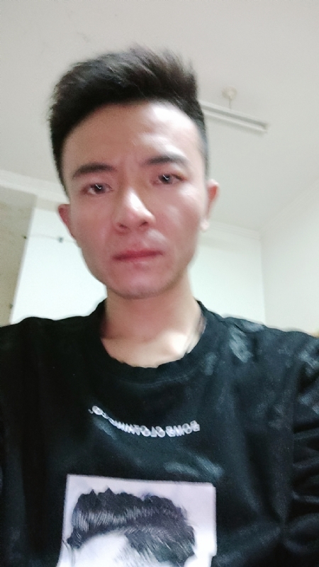 苗子的第二张照片--贵港相亲服务中心