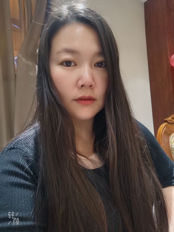 哦呼的第一张照片--贵港相亲服务中心