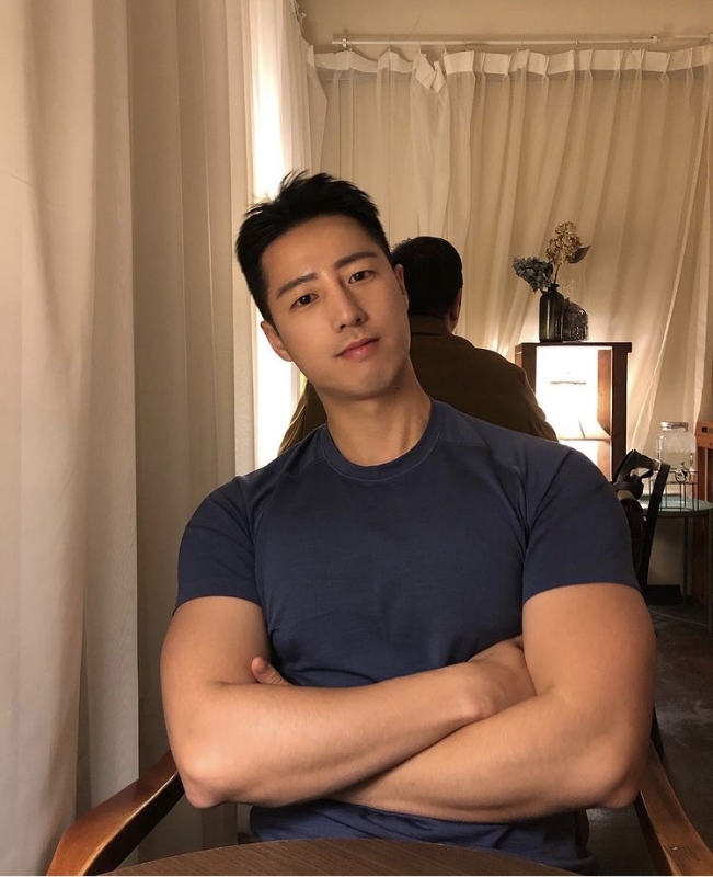 宇星的第一张照片--贵港相亲服务中心