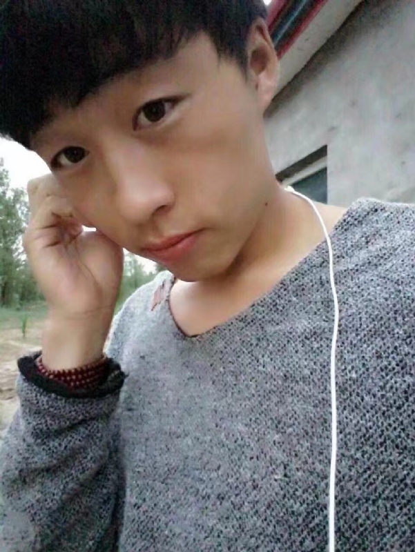 小胡的第一张照片--贵港相亲服务中心