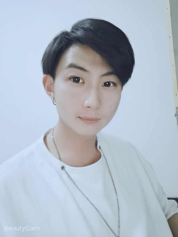 漠然的第七张照片--贵港相亲服务中心