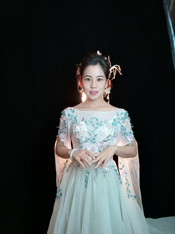 橙子的第一张照片--贵港相亲服务中心