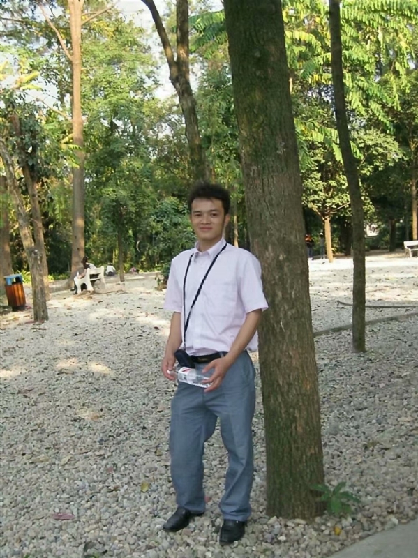 雨浓的第二张照片--贵港相亲服务中心