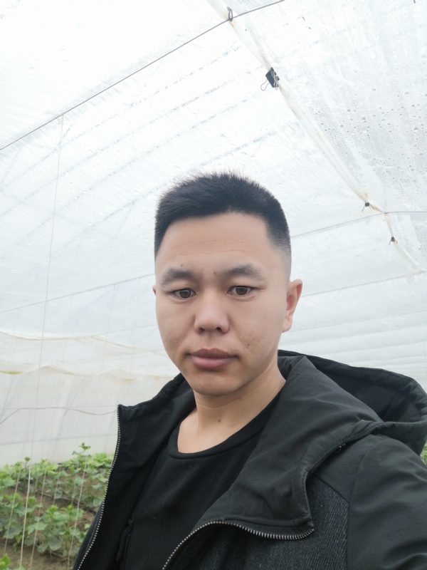 宇成的第一张照片--贵港相亲服务中心