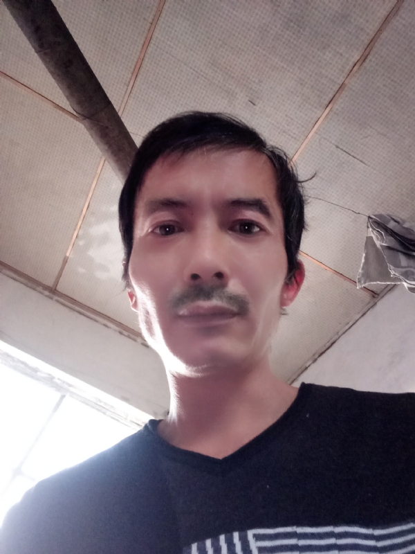 好久好久的第五张照片--贵港相亲服务中心