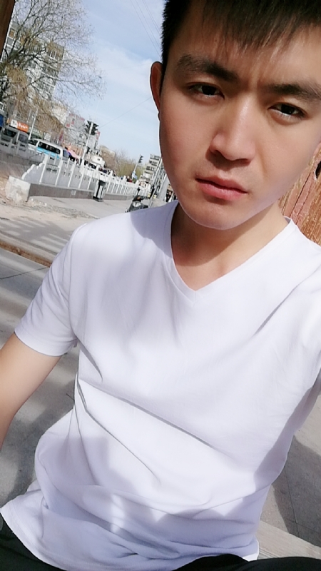 未来可期的我的第二张照片--贵港相亲服务中心