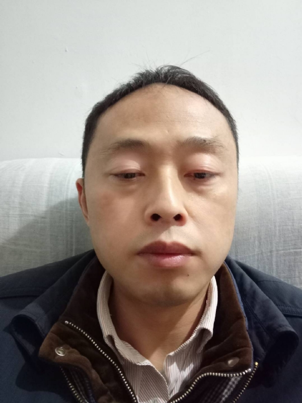 阳光的第一张照片--贵港相亲服务中心