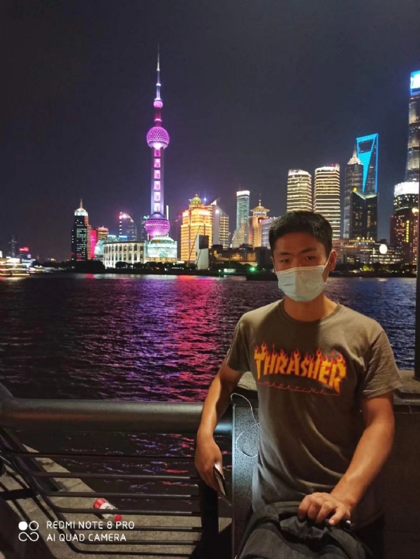 干草铺沙里飞的第一张照片--贵港相亲服务中心