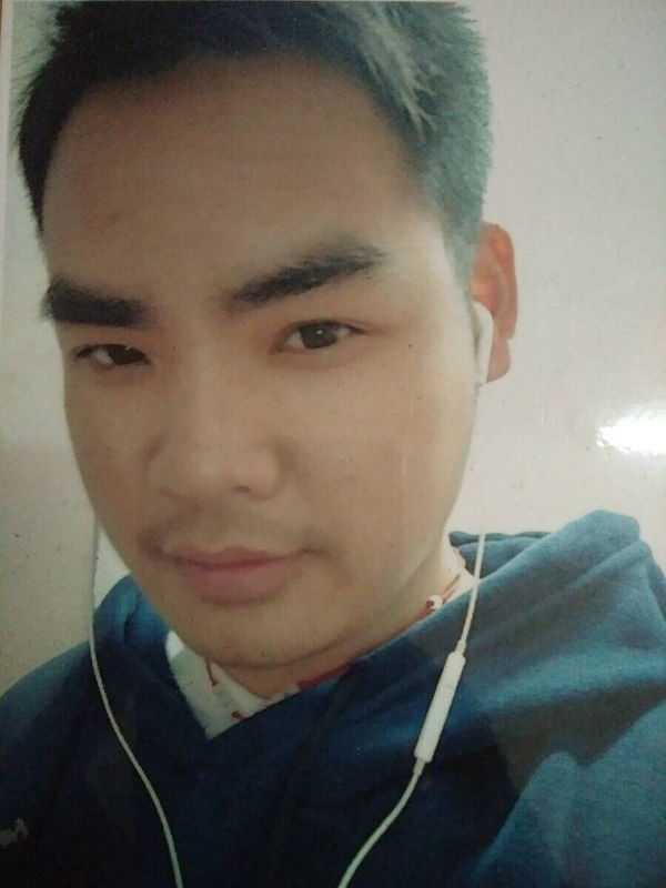 渴望爱的第一张照片--贵港相亲服务中心