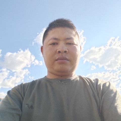 马的第一张照片--贵港相亲服务中心