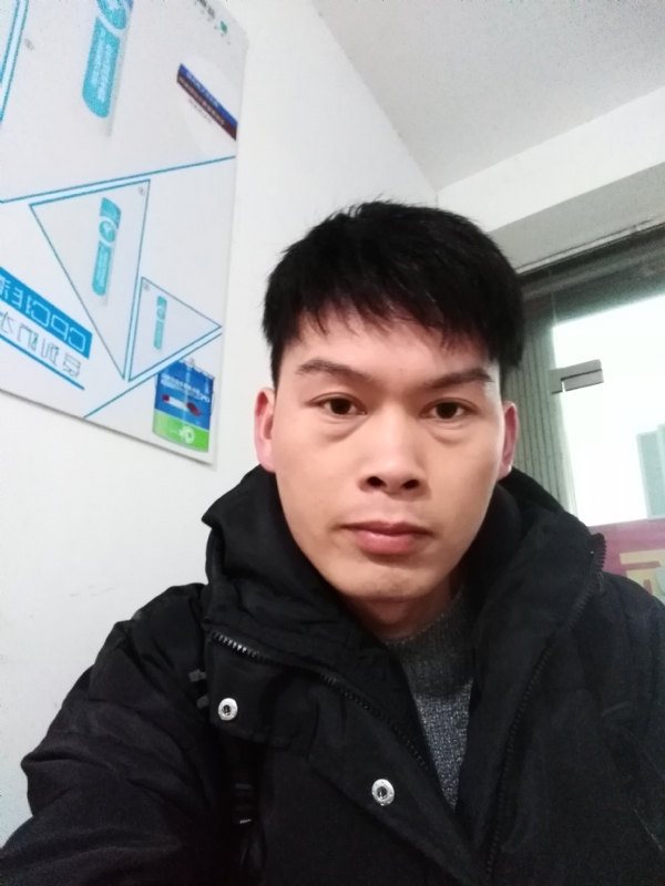 微笑的第一张照片--贵港相亲服务中心