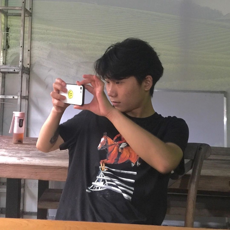 田逗逗的小时候的第一张照片--贵港相亲服务中心